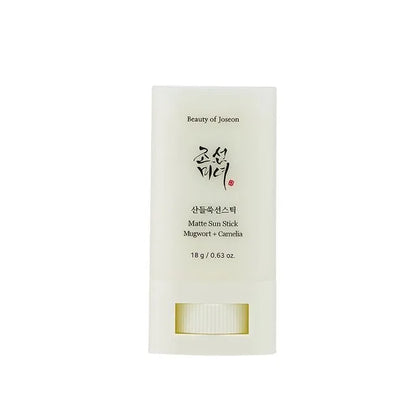 Matte Sun Stick Mugwort + Camelia
